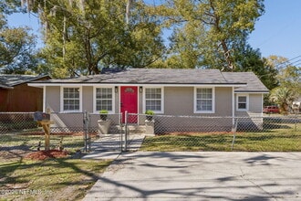 Building Photo - 3502 Fleet St