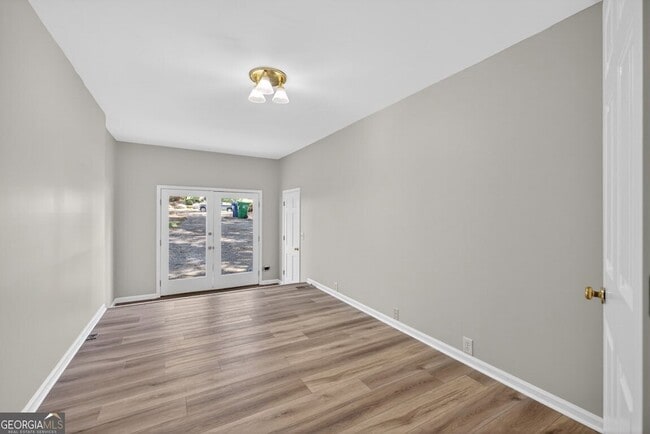 Building Photo - 5917 S Deshon Ct