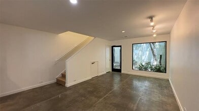 Building Photo - 4214 Buena Vista St
