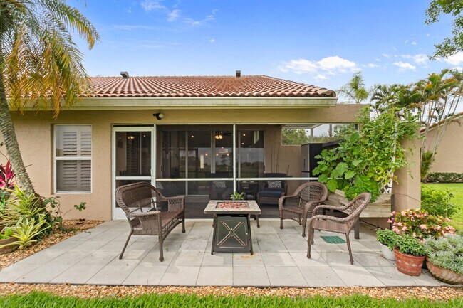 Building Photo - 1401 Mahogany Pl
