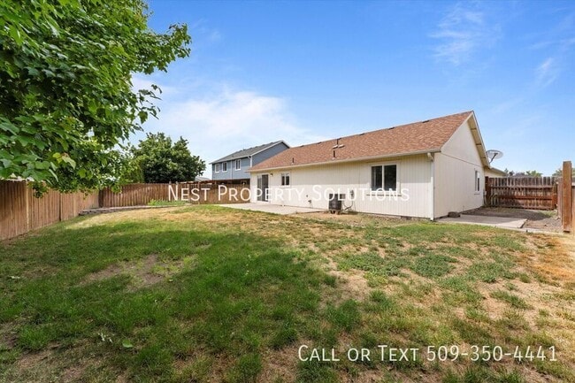 Building Photo - 1613 Pirate Ln