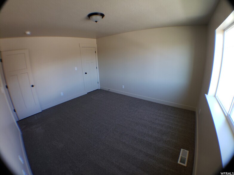 Building Photo - 187 N 1275 W