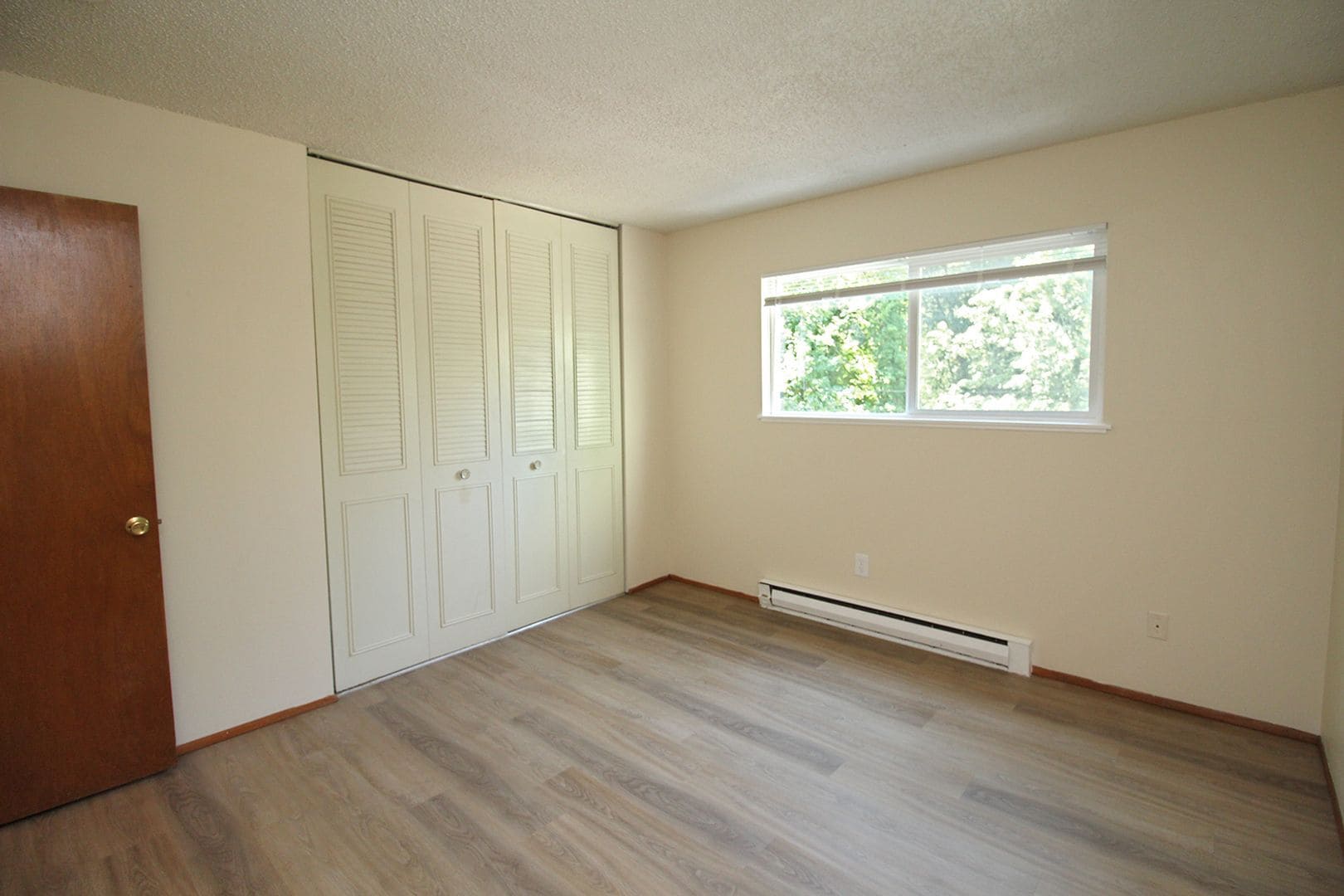 Building Photo - 3736 SW 10th Ave