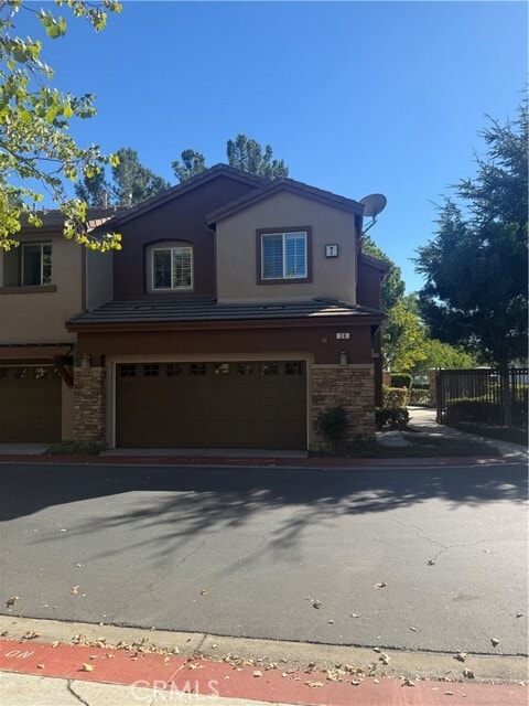 Building Photo - 8692 E 9th St