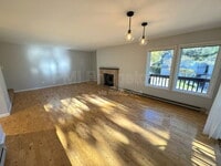 Building Photo - 307 Cervantes Cir