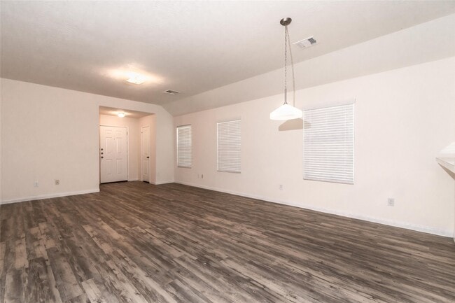 Building Photo - 13130 Withee Path Ln