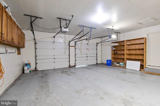 Building Photo - 7701 Zulima Ct
