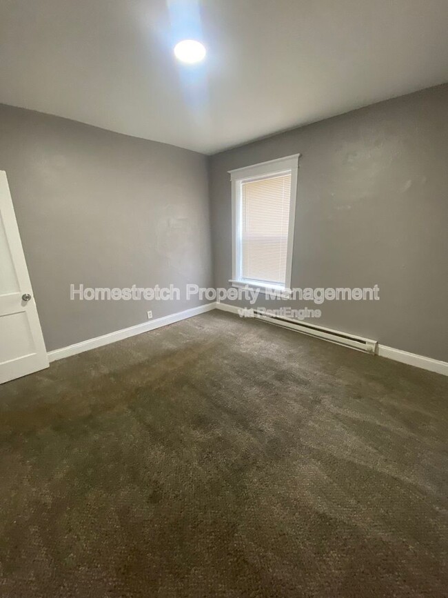 Building Photo - 3107 Osceola St