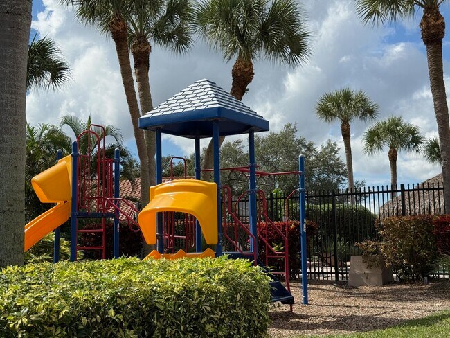 Building Photo - 22492 Middletown Dr