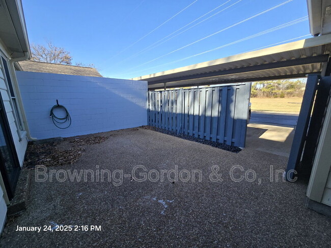 Building Photo - 838 General George Patton Rd