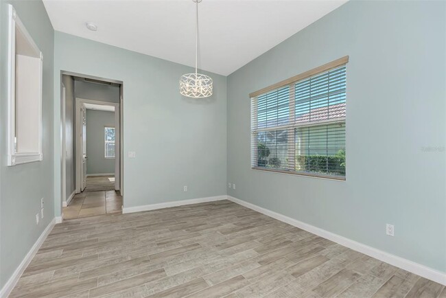 Building Photo - 13465 Bastiano St