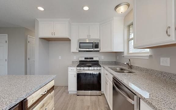 Building Photo - 2157 Cedar Breaks Dr