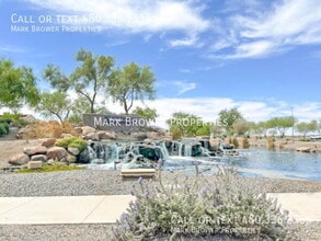 Building Photo - 3842 E Alfalfa Dr