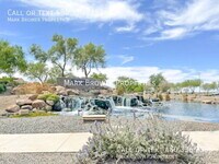 Building Photo - 3842 E Alfalfa Dr