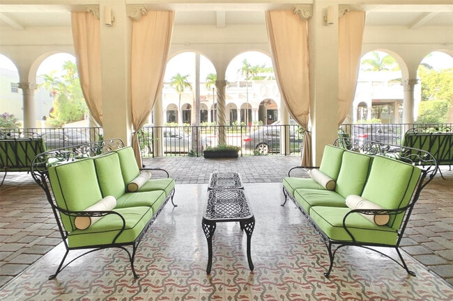 Building Photo - 235 Sunrise Ave