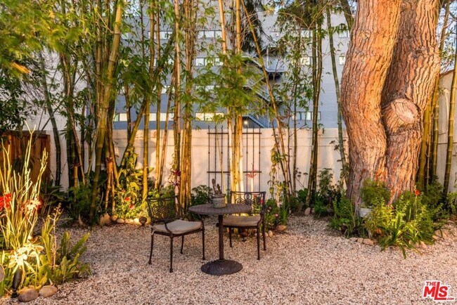 Building Photo - 6335 Warner Dr