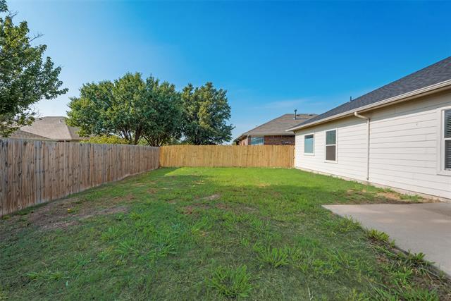 Building Photo - 5832 Center Ridge Dr