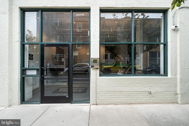 Building Photo - 314-22 N 12th St