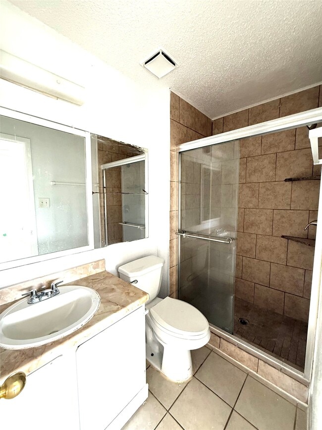 Building Photo - 12119 Tambourine Dr