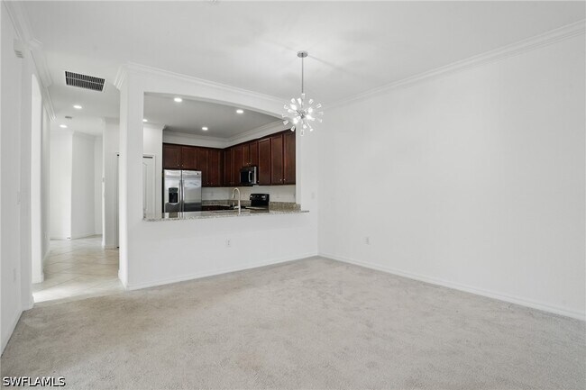 Building Photo - 1767 Alameda Dr