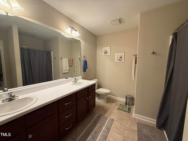 Building Photo - 340 Bayleigh Ct