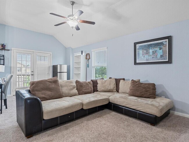 Building Photo - 7011 Riata Hills Ln