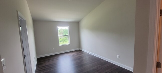 Building Photo - 35169 Wright Way