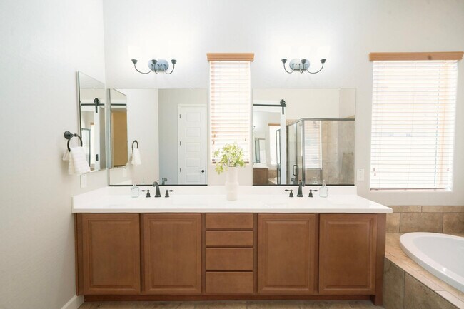 Building Photo - 30401 N 115th Dr