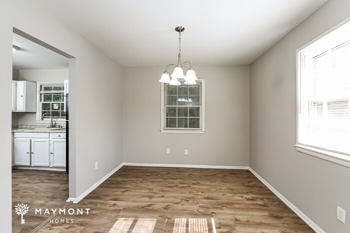 Building Photo - 1351 W Sedgefield Dr