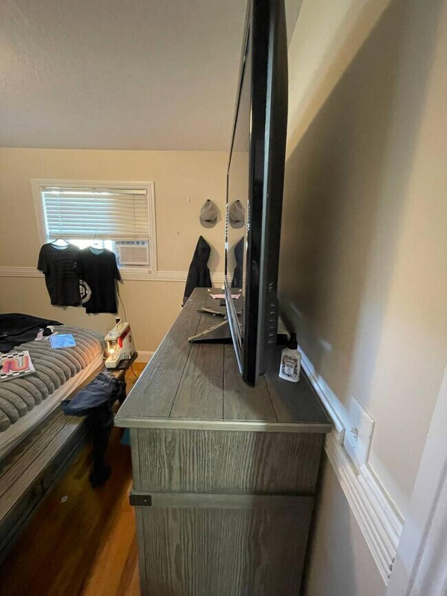 Building Photo - 3892 E 200 Rd N