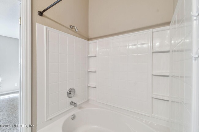 Building Photo - 5831 Parkstone Crossing Dr