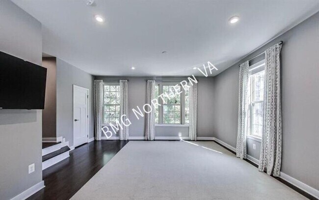Building Photo - 4511 Joseph Bristow Ln