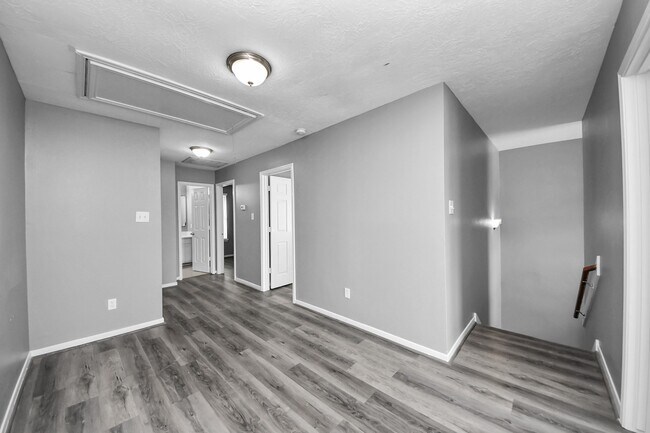 Building Photo - 8126 Jutland Rd