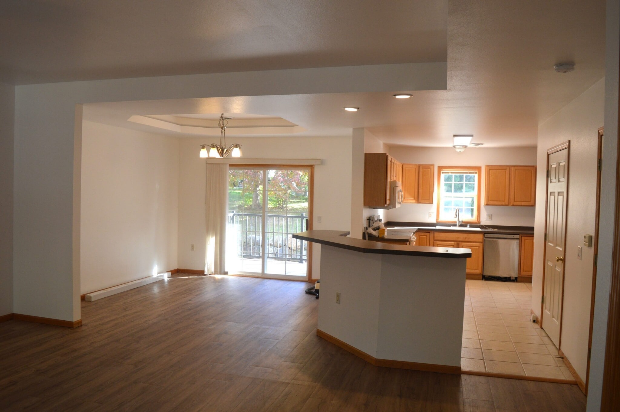 Building Photo - 1701 Carns Dr