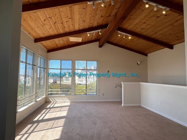 Building Photo - Great Ocean Views - Sand Dollar Beach 3BR