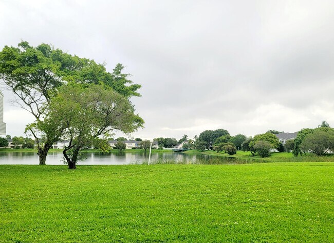 Building Photo - 3421 NW 44th St