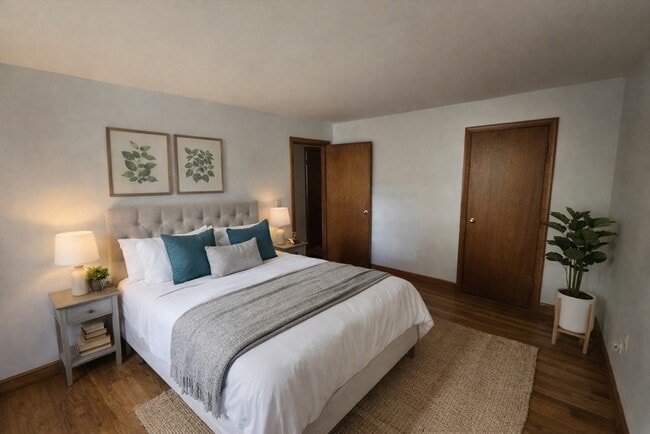 Building Photo - 9 Gregg St