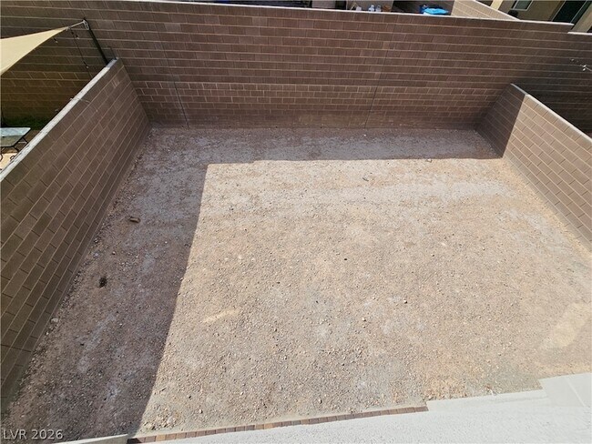 Building Photo - 6851 Gaslamp Hbr Ave