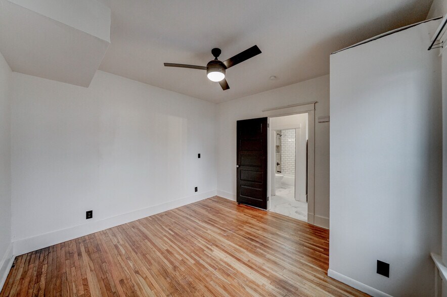 Building Photo - 818 S 31st St