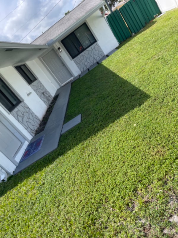 Building Photo - 2126 N 14th Ave