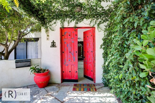 Building Photo - 5304 Grassy Trail Dr