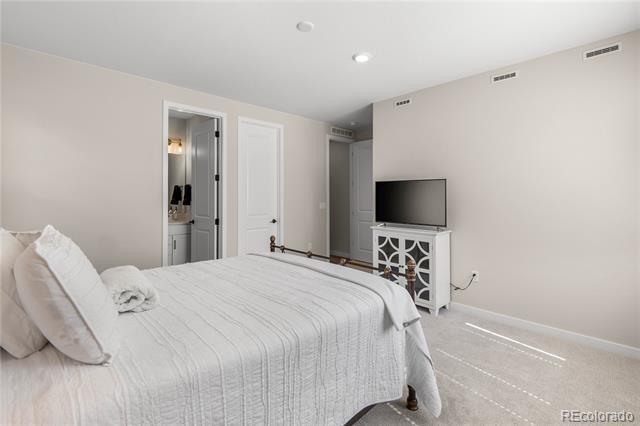 Building Photo - 8484 Orchard City Dr