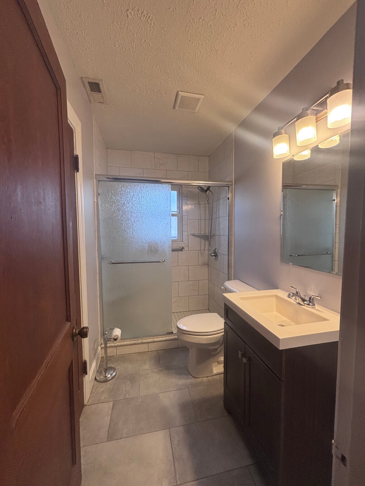 Building Photo - 2925 Bowman Ave