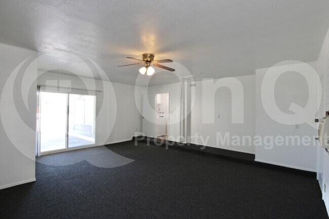 Building Photo - 124 E Minton Dr