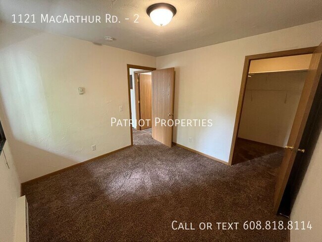 Building Photo - 1121 Mac Arthur Rd