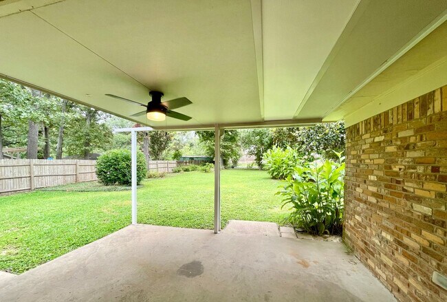Building Photo - South Tyler! Beautifully Updated 3 Bedroom...