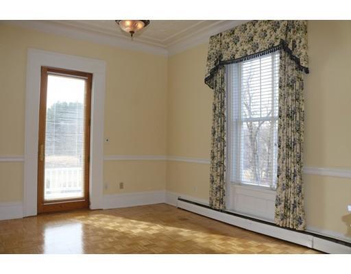 Primary Photo - 219 Pond St