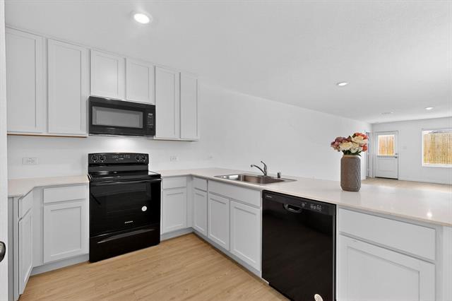 Building Photo - 6739 Highlands St