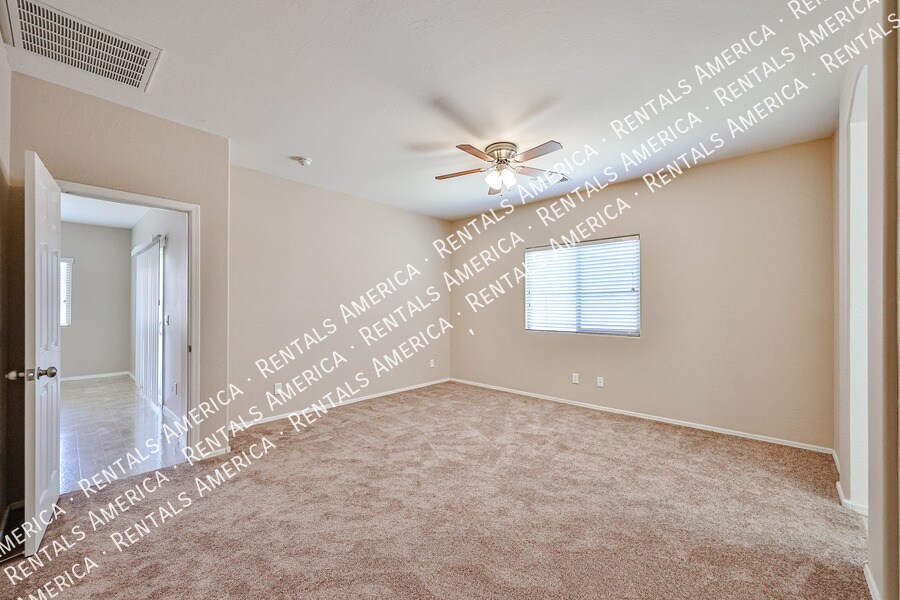 Building Photo - 3416 W la Mirada Dr