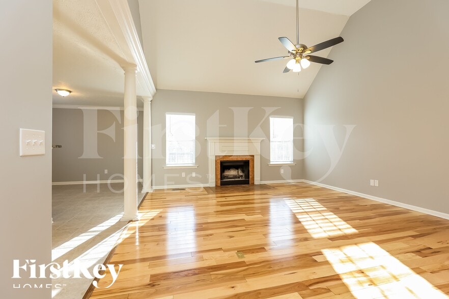 Building Photo - 1270 Chapmans Retreat Dr